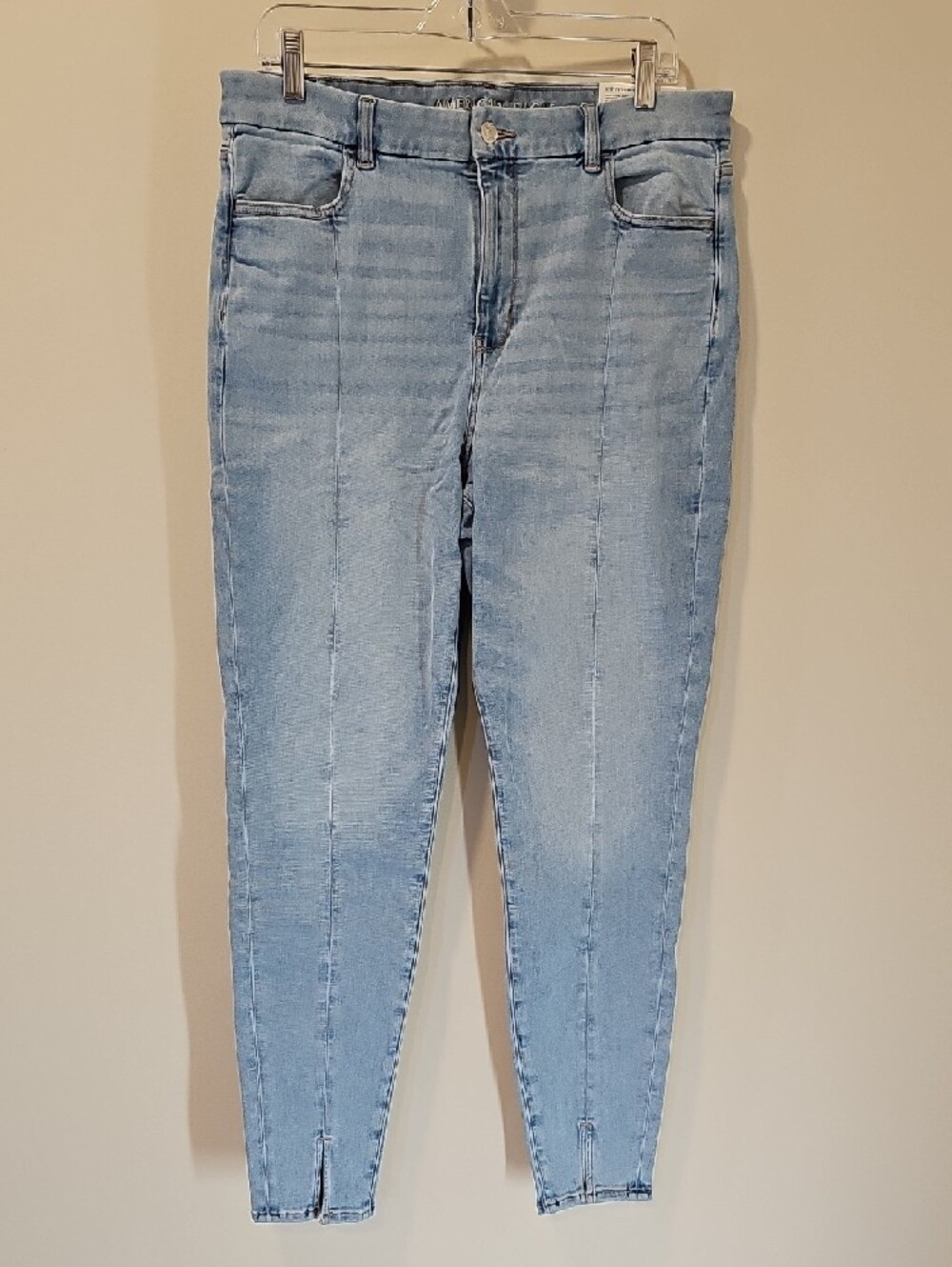 American Eagle Next Level Curvy High Waisted Jeggings; NWT; Size 16 Long